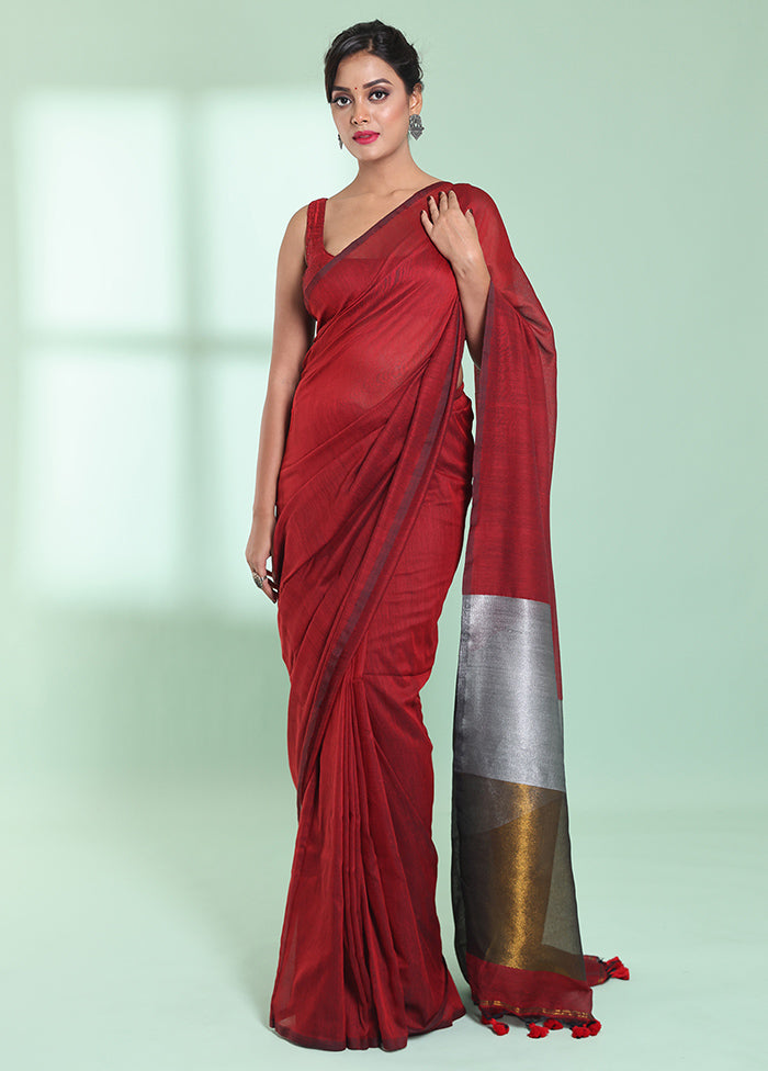 Red Cotton Saree With Blouse Piece