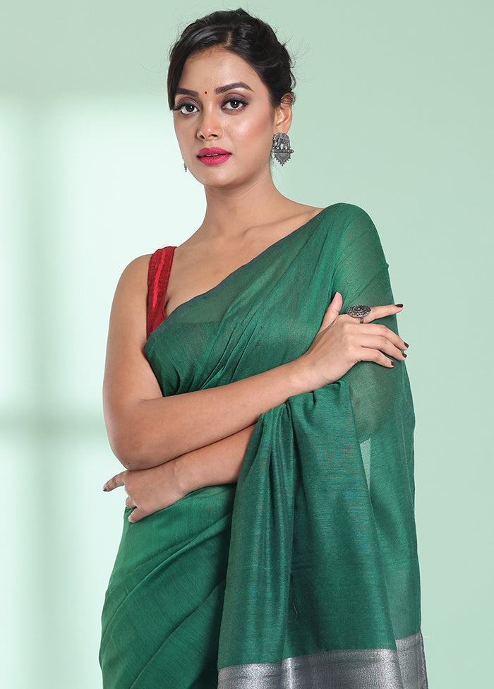 Green Cotton Saree With Blouse Piece