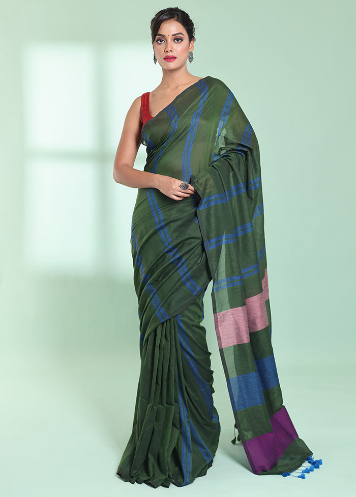 Green Cotton Saree With Blouse Piece