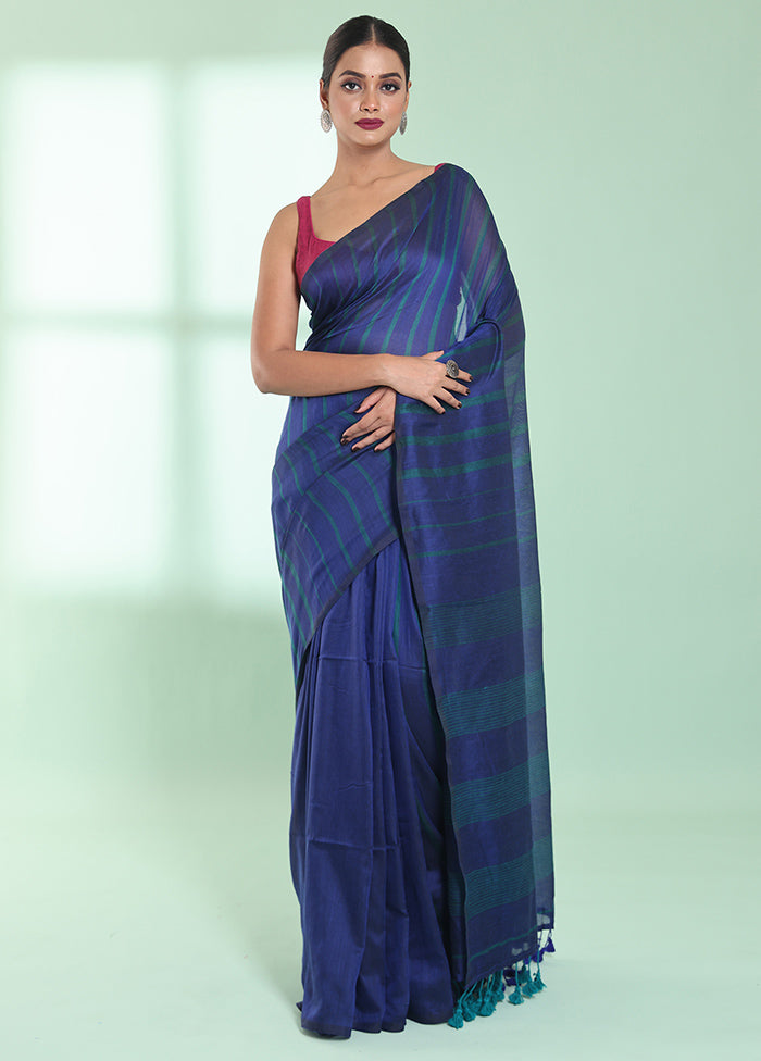 Blue Cotton Saree With Blouse Piece