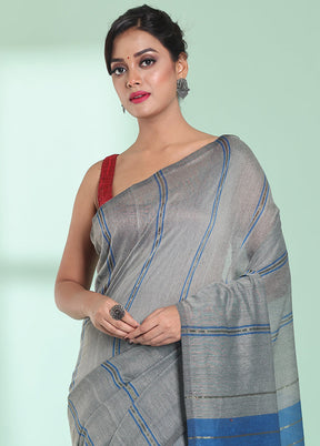 Grey Cotton Saree With Blouse Piece