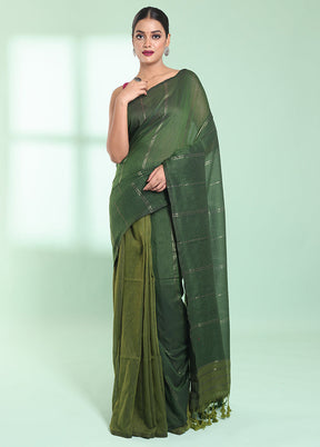 Green Cotton Saree With Blouse Piece