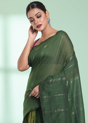 Green Cotton Saree With Blouse Piece