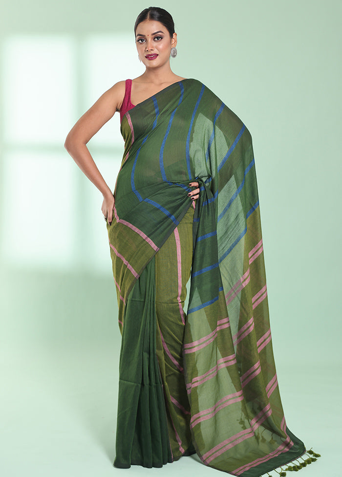 Green Cotton Saree With Blouse Piece