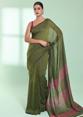 Green Cotton Saree With Blouse Piece