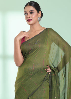 Green Cotton Saree With Blouse Piece