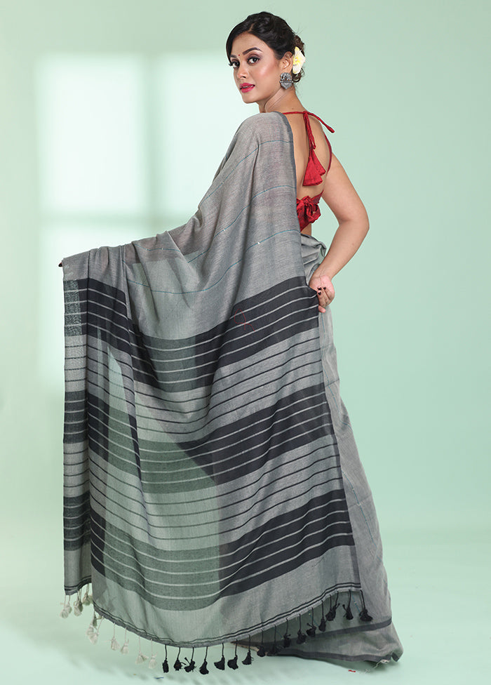 Grey Cotton Saree With Blouse Piece