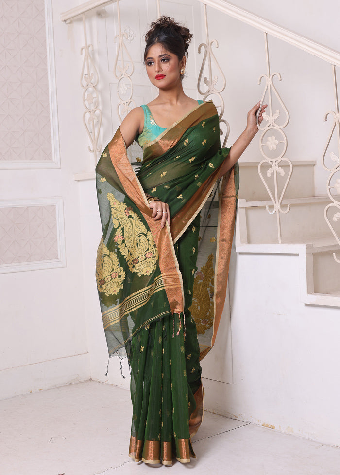 Green Pure Cotton Saree With Blouse Piece