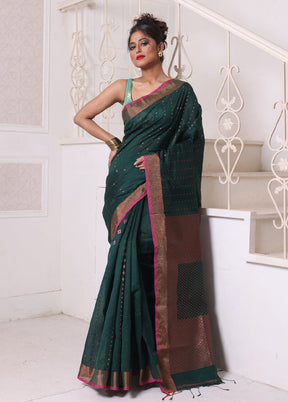 Green Pure Cotton Saree With Blouse Piece