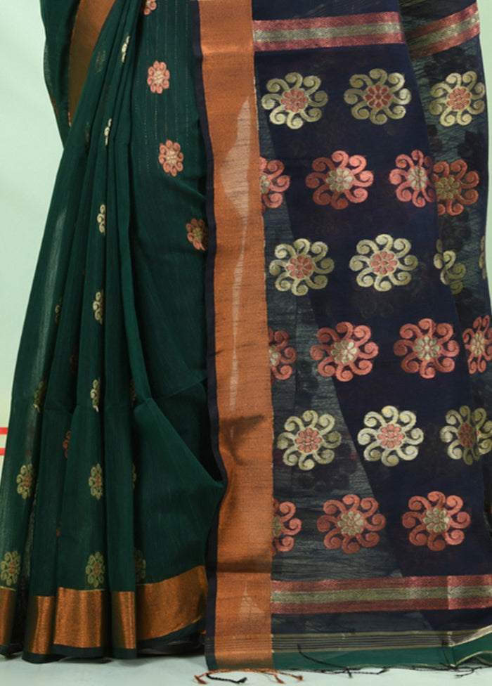 Green Pure Cotton Saree With Blouse Piece