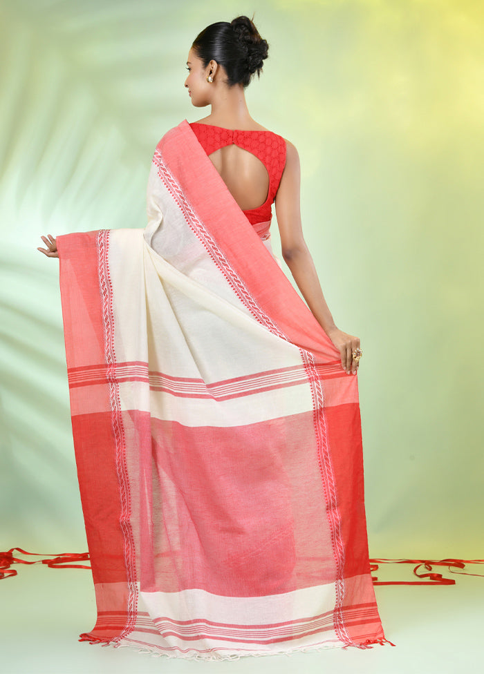 Off White Cotton Saree With Blouse Piece