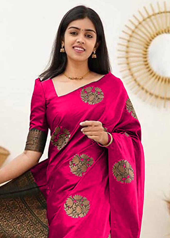 Pink Banarasi Silk Saree With Blouse Piece