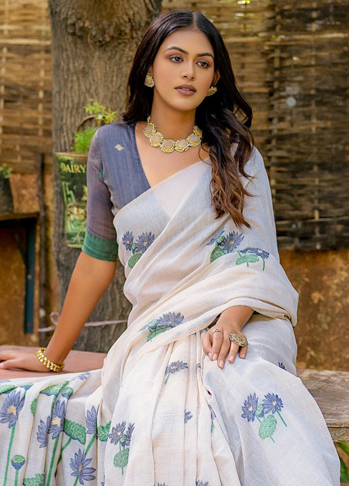 White Cotton Saree With Blouse Piece