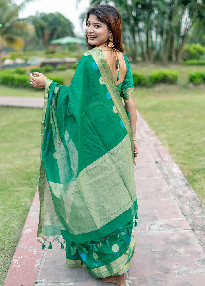 Green Cotton Saree With Blouse Piece