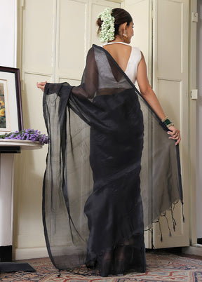 Black Spun Silk Plain Work Saree Without Blouse Piece