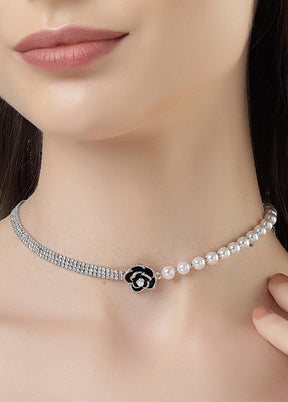 Silver Alloy Glossy Necklace