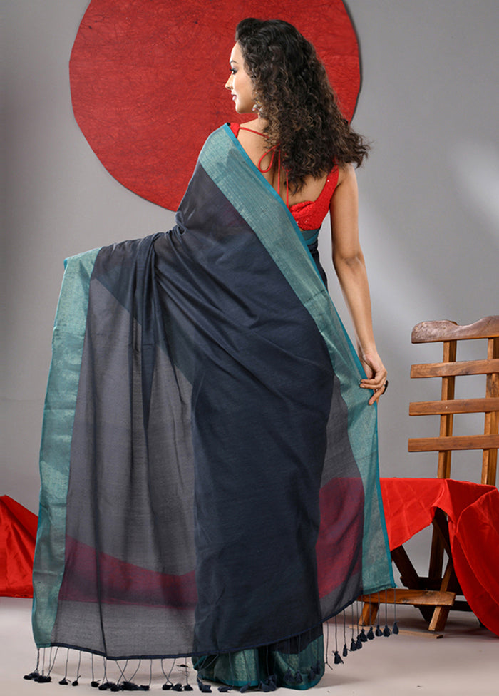 Grey Cotton Saree With Blouse Piece