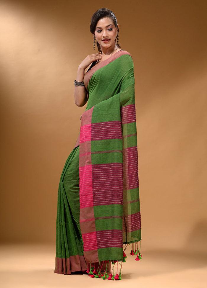 Green Pure Cotton Saree With Blouse Piece - Indian Silk House Agencies