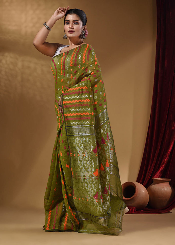 Green Tant Jamdani Saree With Blouse Piece - Indian Silk House Agencies