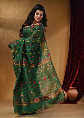 Green Tant Jamdani Saree With Blouse Piece - Indian Silk House Agencies