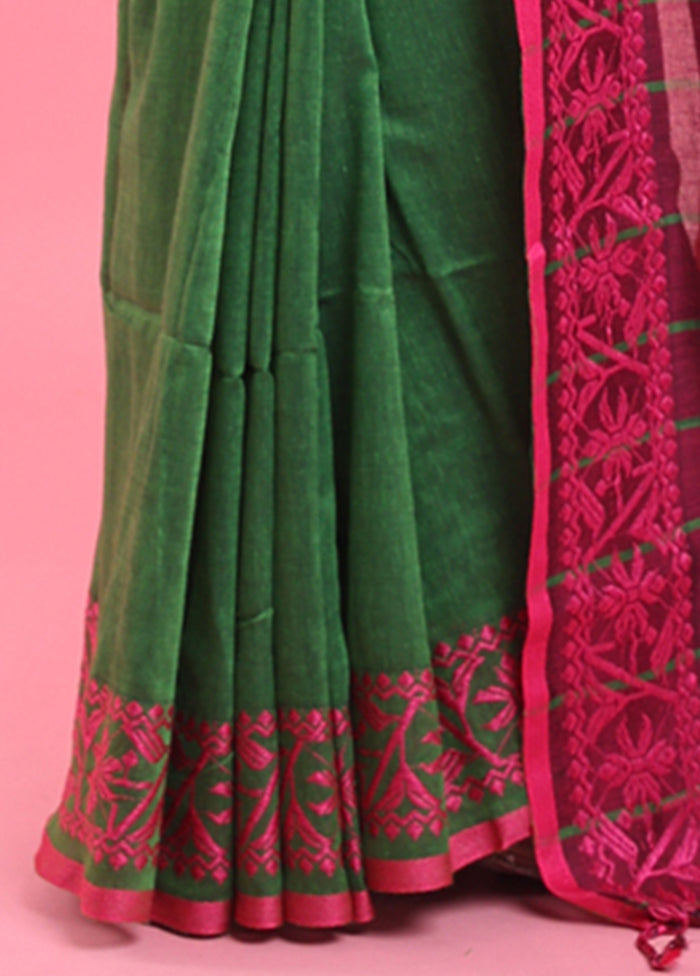 Green Cotton Saree With Blouse Piece