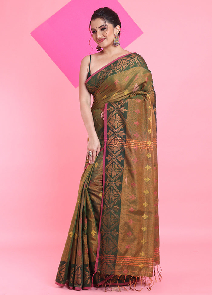 Green Spun Silk Saree With Blouse Piece