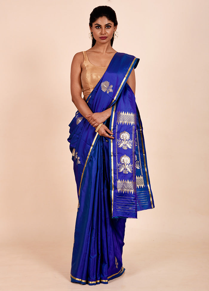 Blue Katan Silk Saree With Blouse Piece