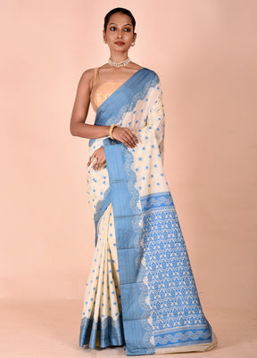 Cream Kanjivaram Silk Saree With Blouse Piece