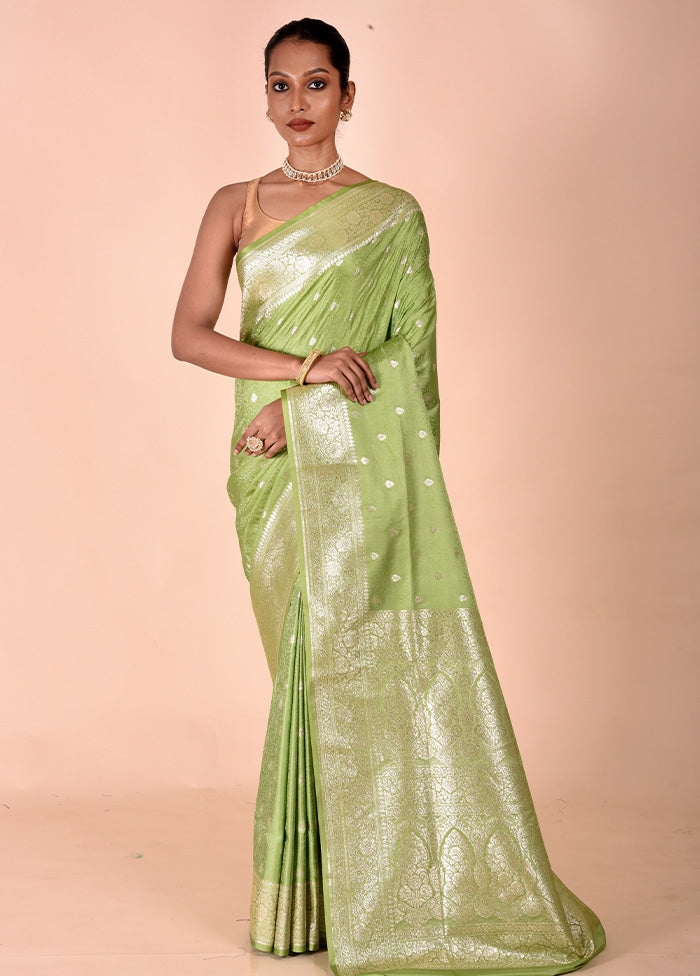 Green Tanchoi Silk Saree With Blouse Piece