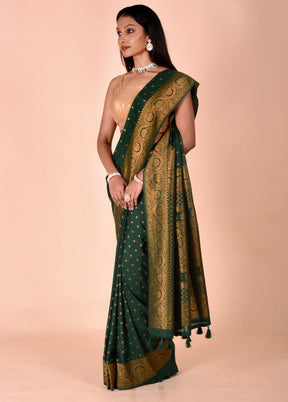 Green Georgette Saree With Blouse Piece