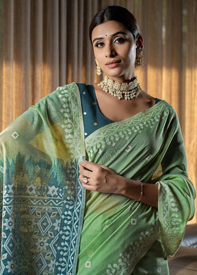 Green Pure Cotton Saree With Blouse Piece