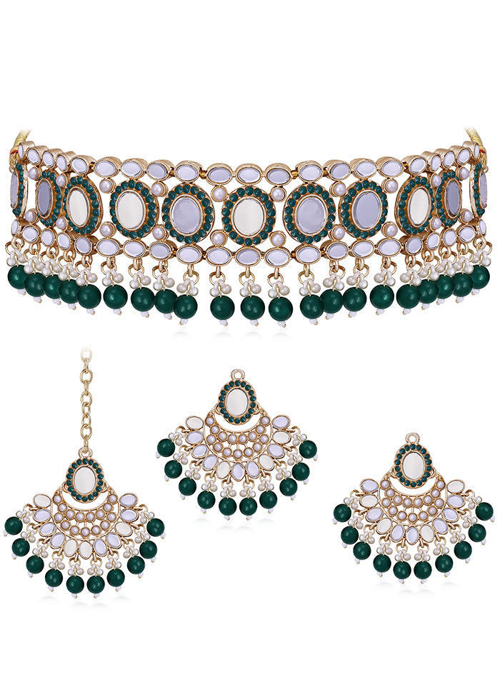 Green Alloy Glossy Jewellery Set