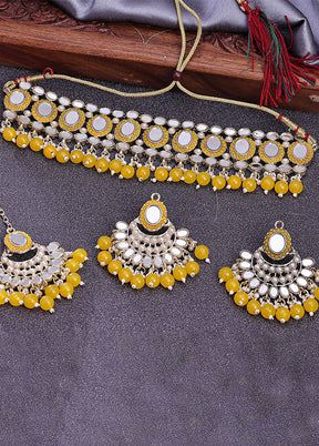 Yellow Alloy Glossy Jewellery Set