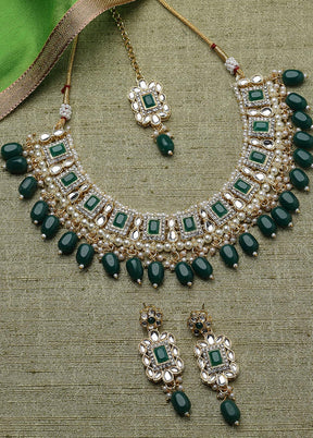 Green Alloy Glossy Jewellery Set