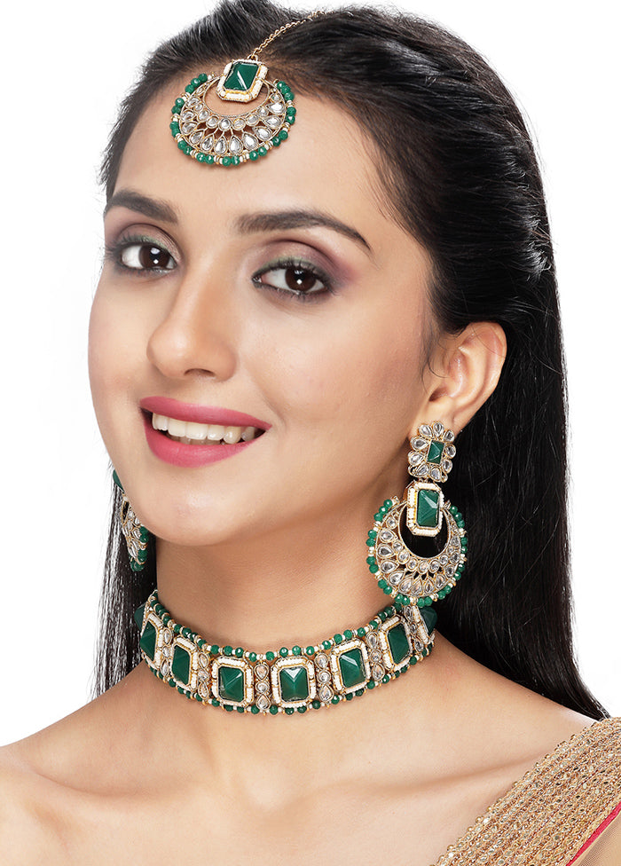 Green Alloy Glossy Jewellery Set