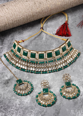 Green Alloy Glossy Jewellery Set