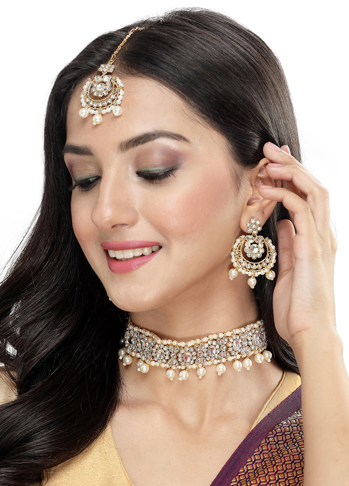 White Alloy Glossy Jewellery Set