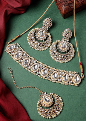 White Alloy Glossy Jewellery Set