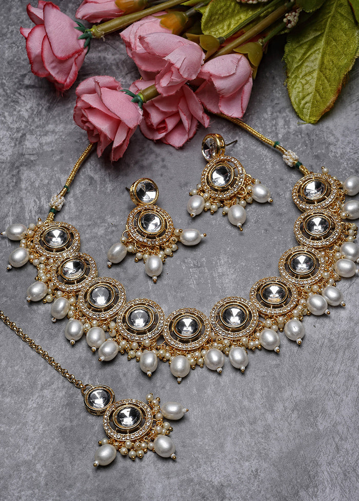 White Alloy Glossy Jewellery Set