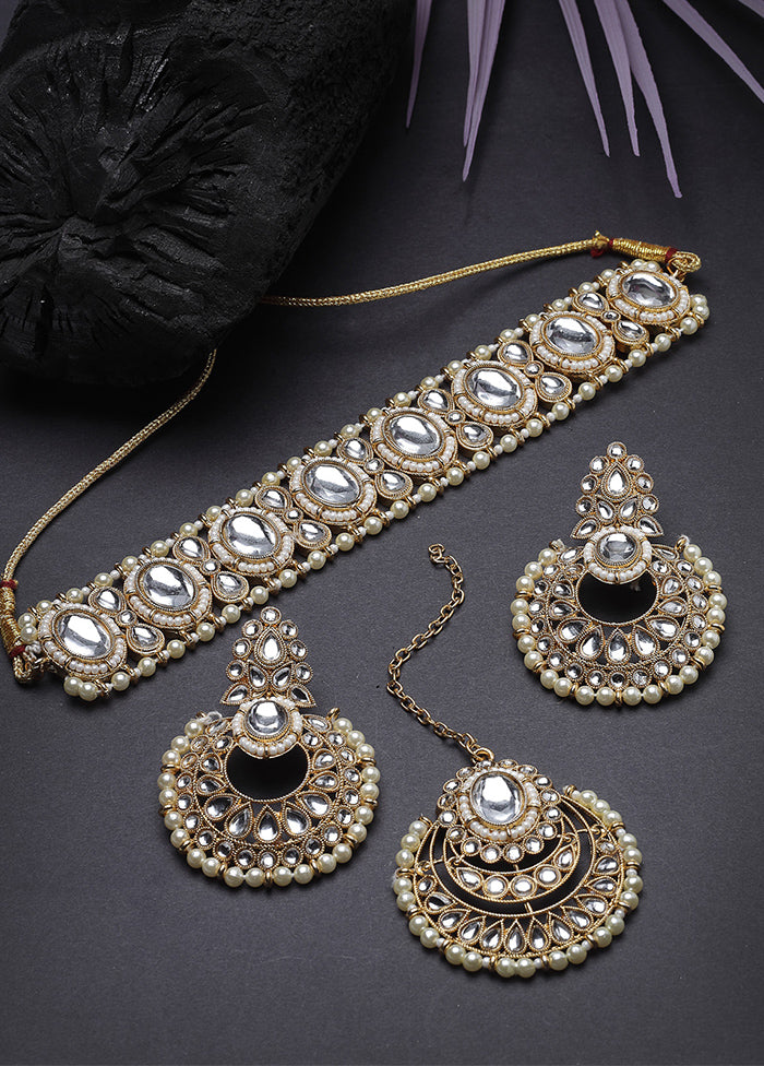 White Alloy Glossy Jewellery Set