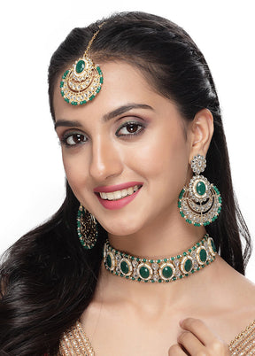 Green Alloy Glossy Jewellery Set