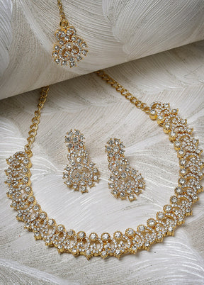 White Alloy Glossy Jewellery Set