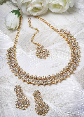 White Alloy Glossy Jewellery Set