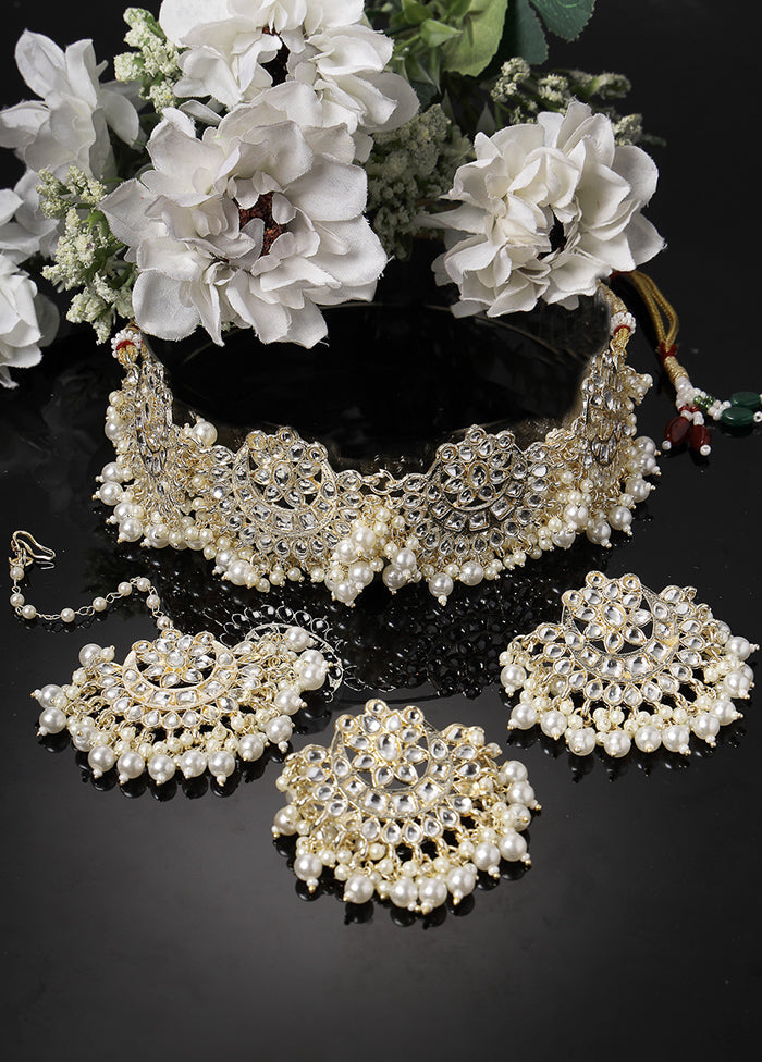 White Alloy Glossy Jewellery Set