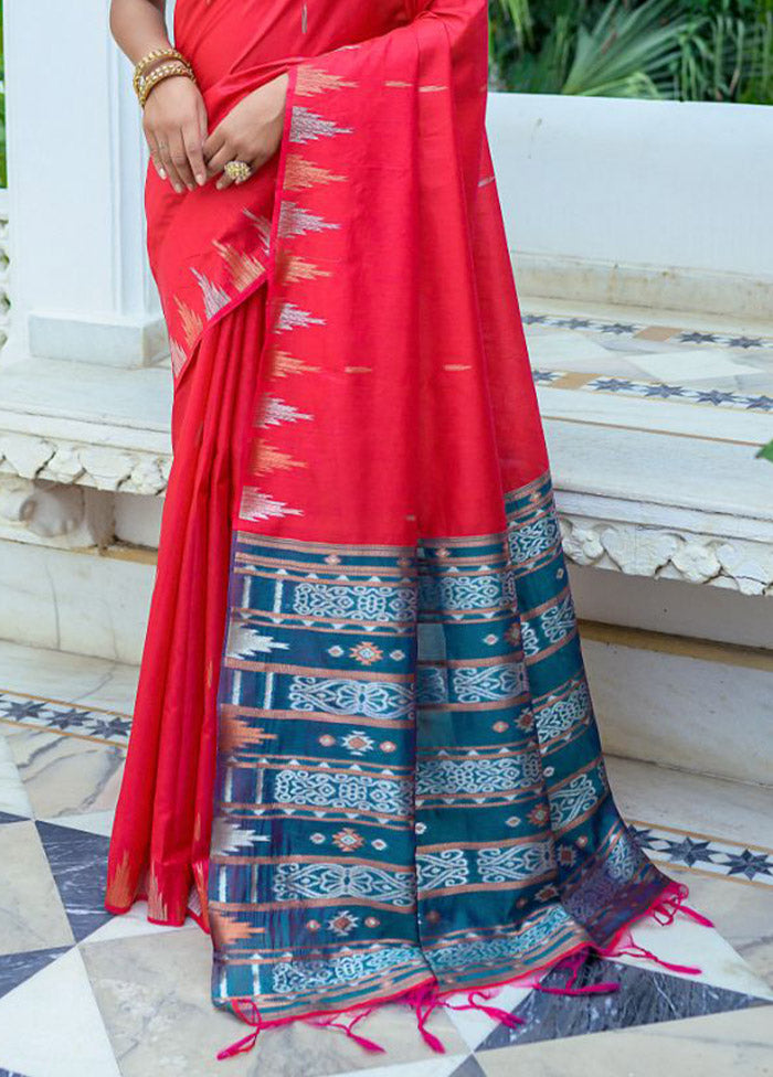 Red Dupion Silk Saree With Blouse Piece