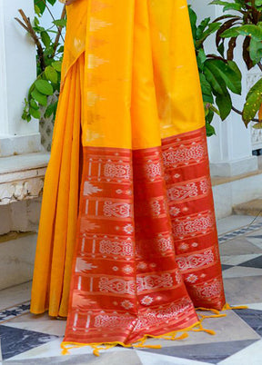 Yellow Dupion Silk Saree With Blouse Piece