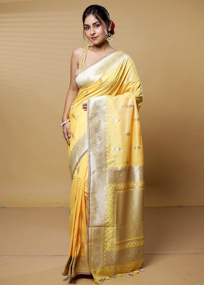 Yellow Dupion Silk Saree With Blouse Piece