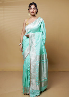 Green Dupion Silk Saree With Blouse Piece