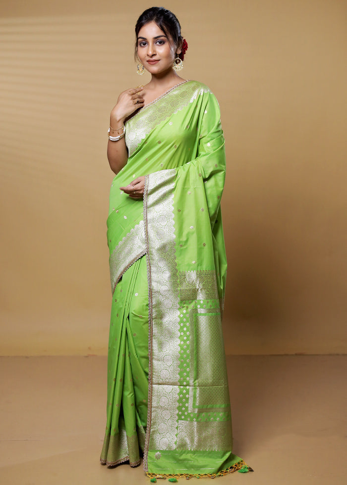 Green Dupion Silk Saree With Blouse Piece