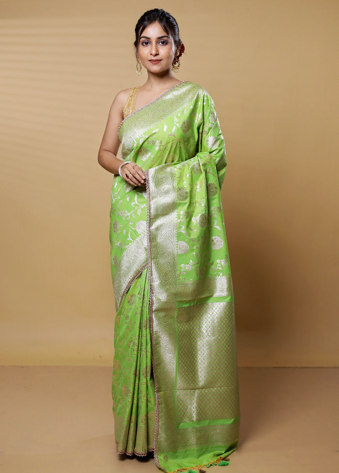 Green Dupion Silk Saree With Blouse Piece